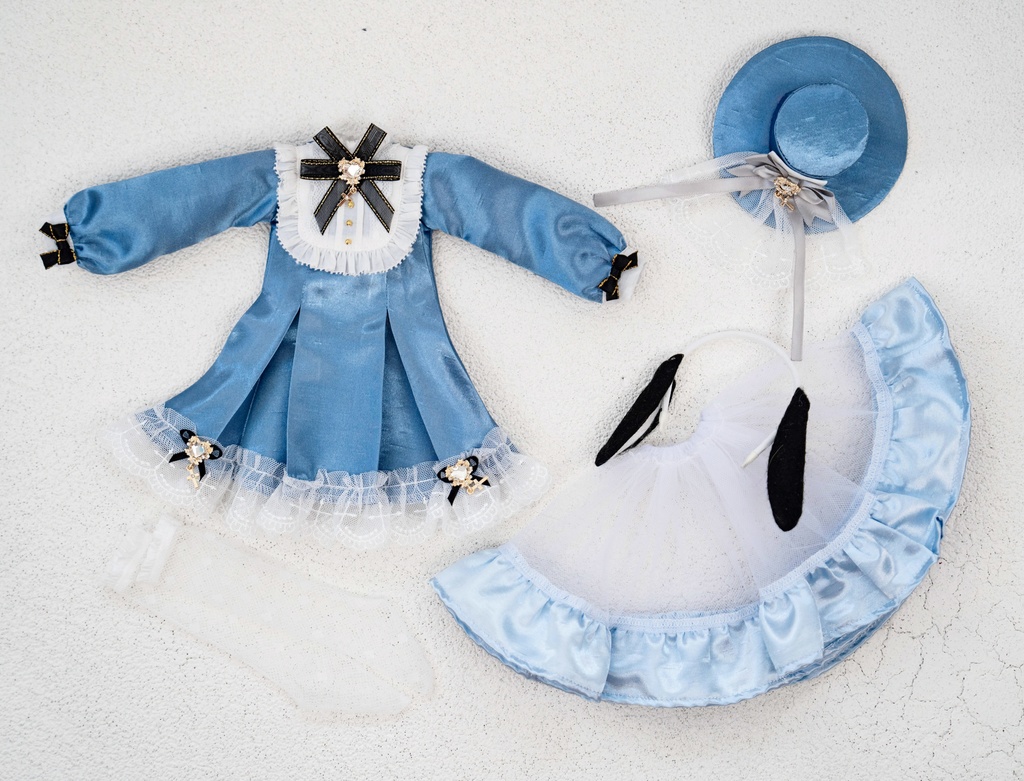 「幻兎セレナーデ🎩」(1/4ドール)