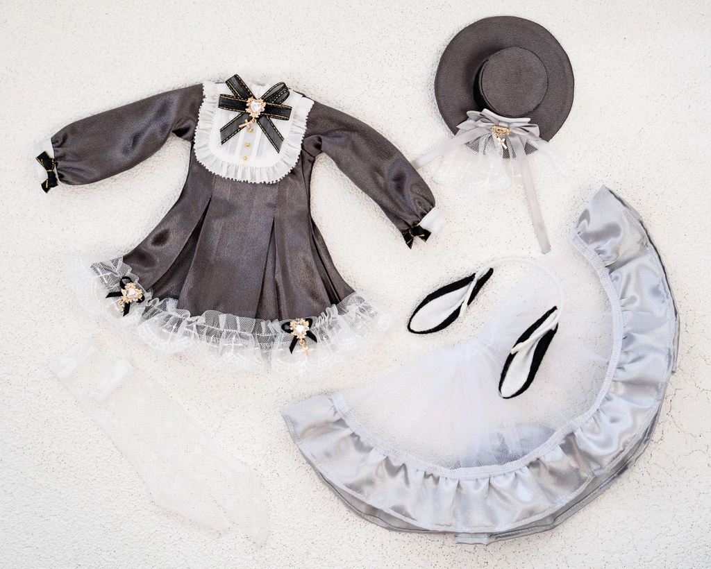 「幻兎セレナーデ🎩」(1/4ドール)