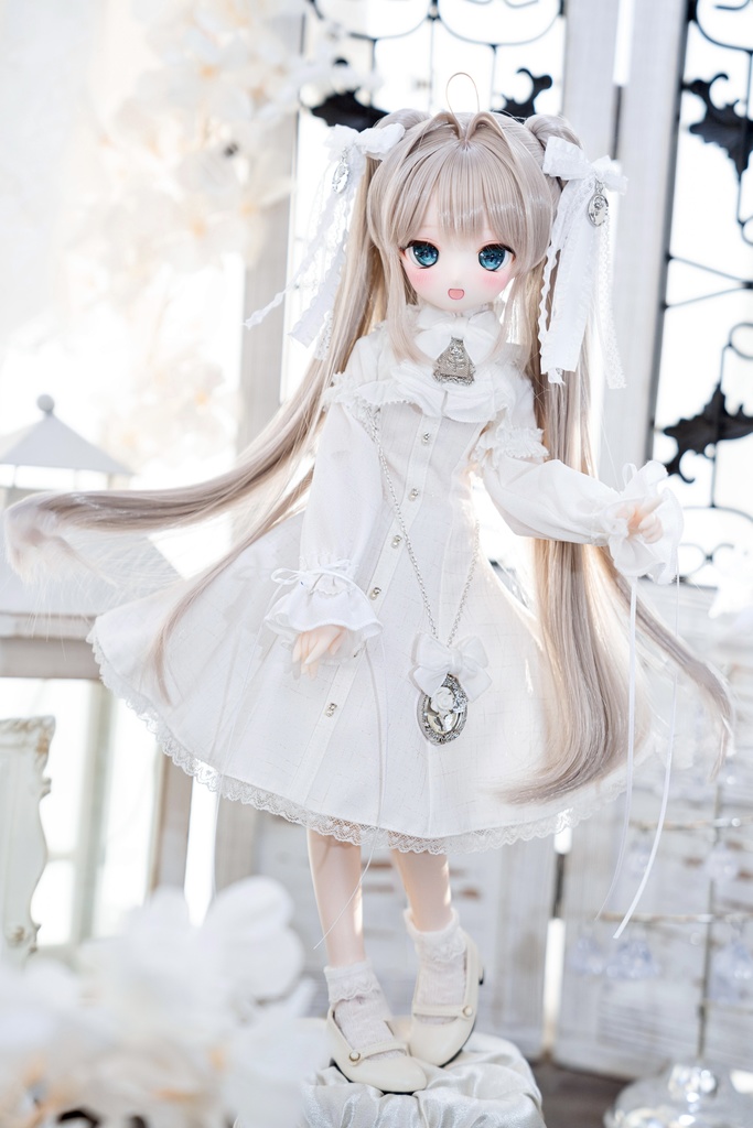 「銀霜の調律師🎼」(1/4ドール)