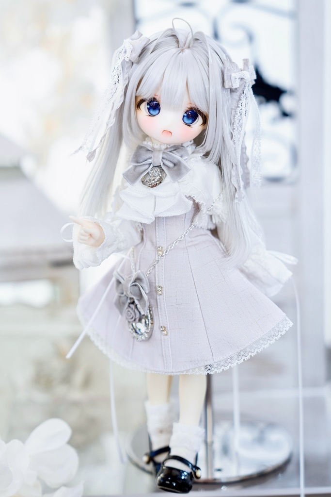 「銀霜の調律師🎼」(1/6ドール)