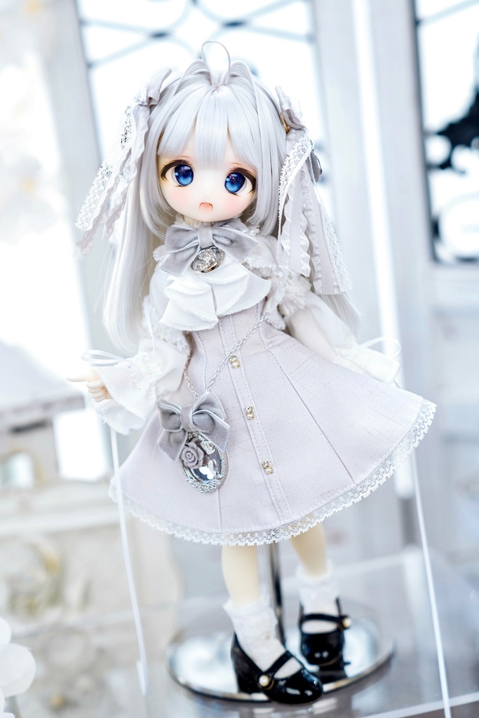 「銀霜の調律師🎼」(1/6ドール)