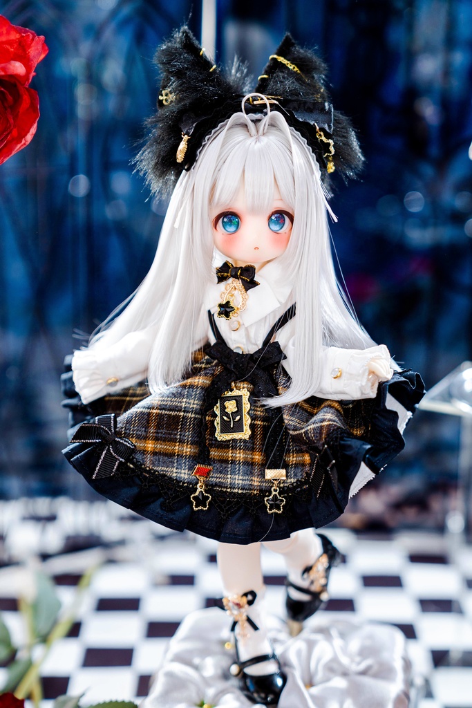 「暮夜♱薔薇」(1/6ドール)