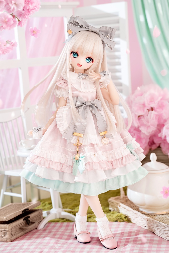 (8月通販会)「メルヘンラビリンス📖 」(1/4ドール)