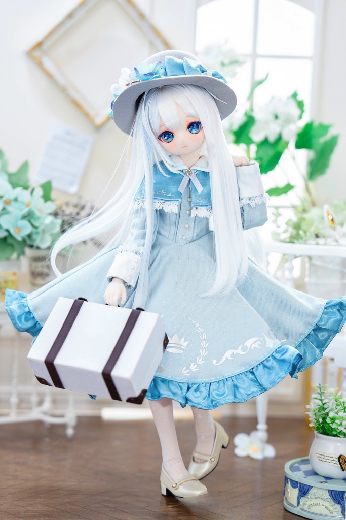 (9月通販会)「箱庭のローリエ🌿」(1/4ドール)