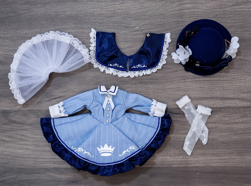 (9月通販会)「箱庭のローリエ🌿」(1/6ドール)