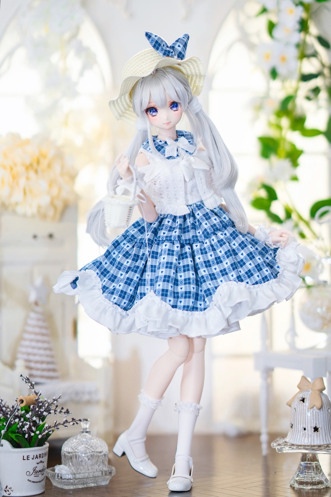(2月通販会)「朝露の庭」(1/3ドール)