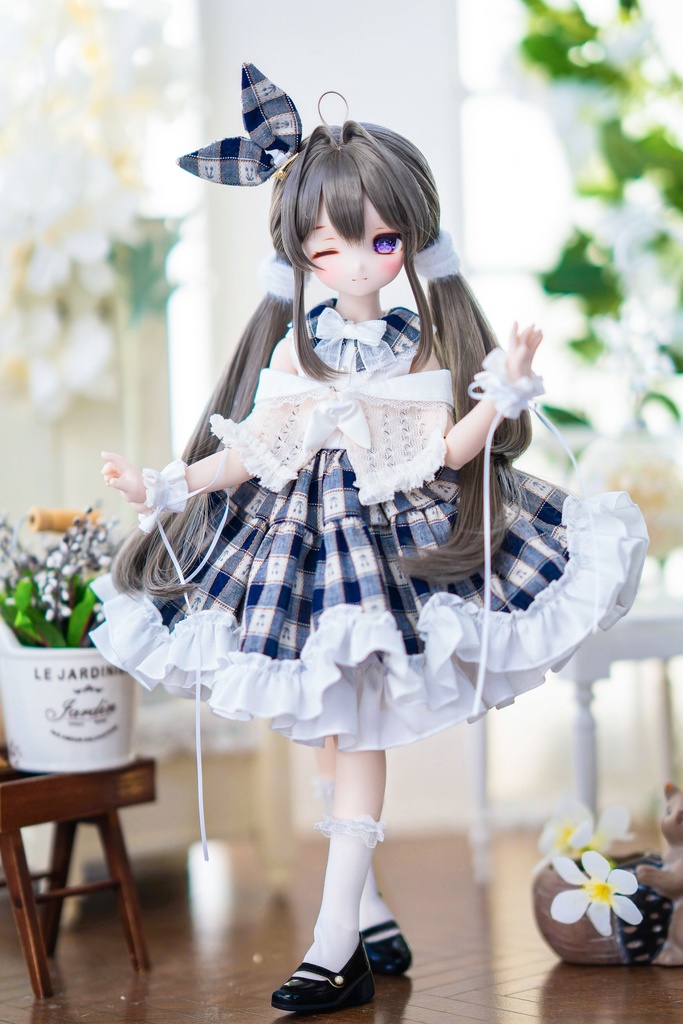 (2月通販会)「朝露の庭」(1/4ドール)
