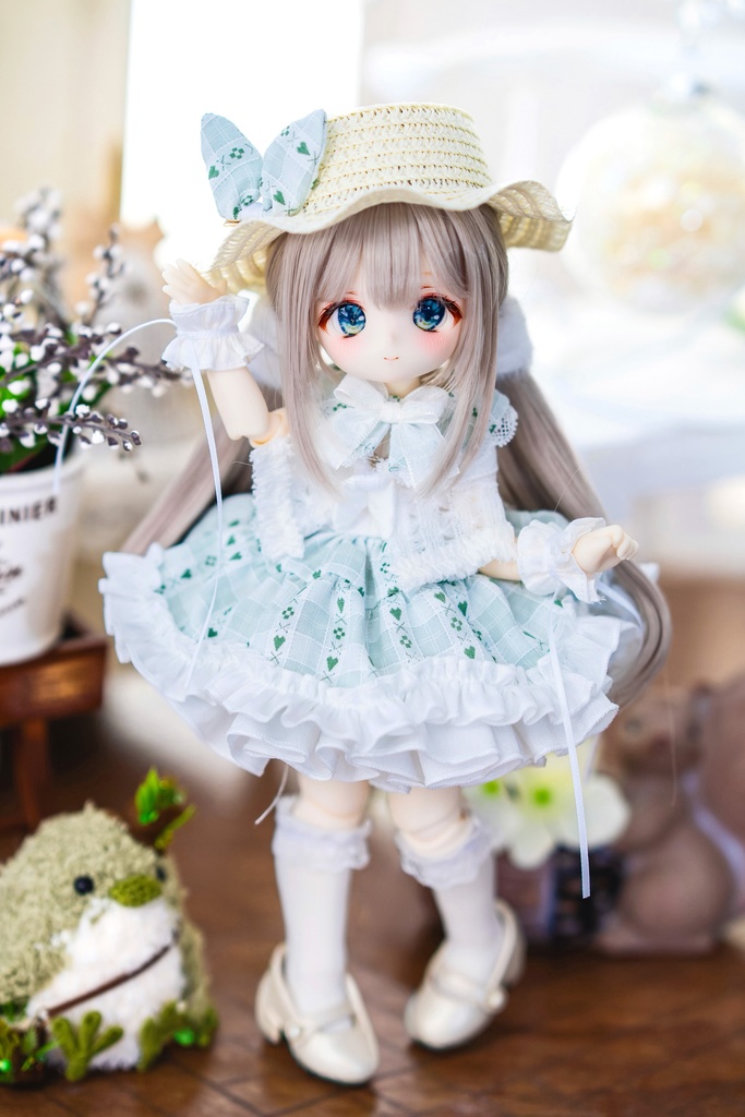 (2月通販会)「朝露の庭」(1/6ドール)