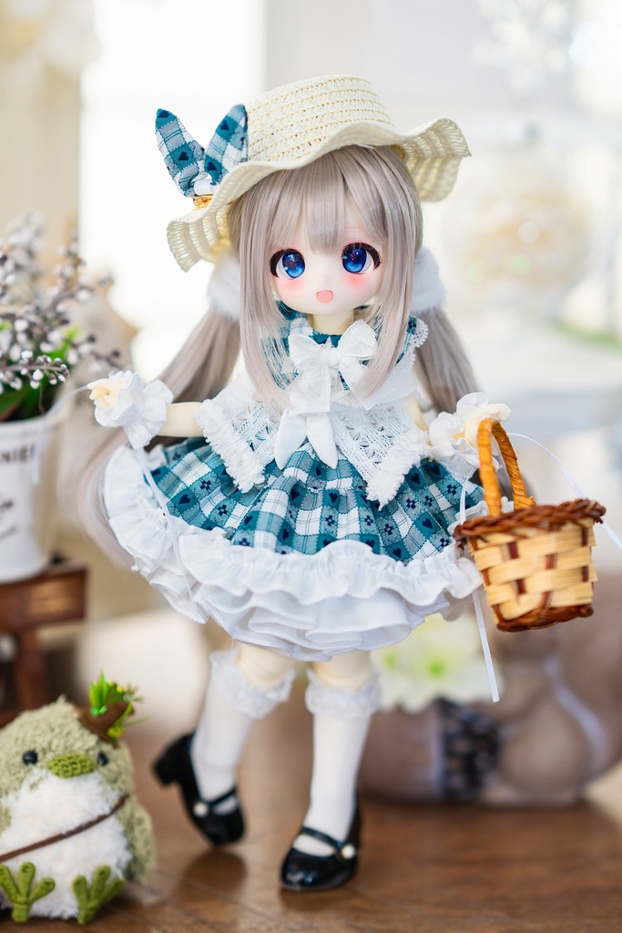 （2月通販会）「朝露の庭」（1/6ドール）