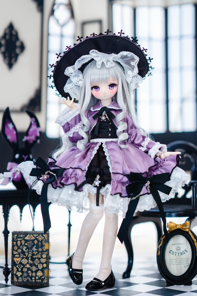 (9月通販会) 「プリズムの魔導書🔯」(1/4ドール)