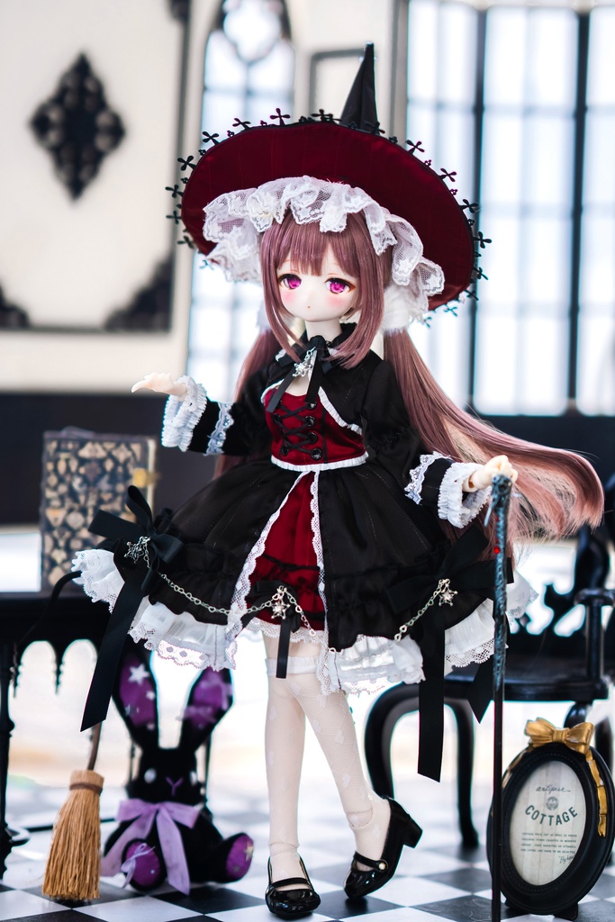 (9月通販会) 「プリズムの魔導書🔯」(1/4ドール)