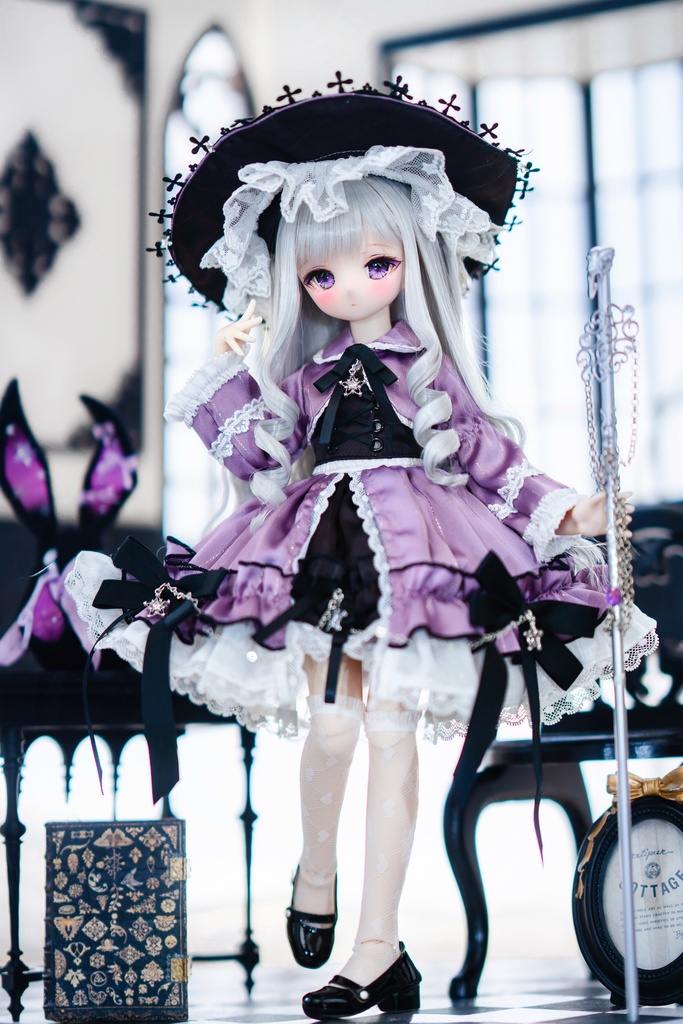 (9月通販会) 「プリズムの魔導書🔯」(1/4ドール)