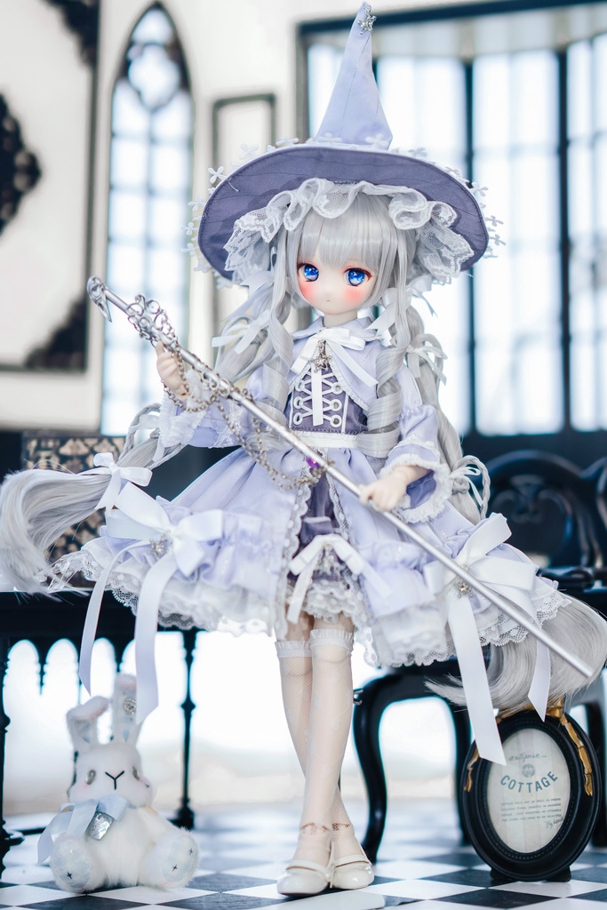 (9月通販会) 「プリズムの魔導書🔯」(1/4ドール)
