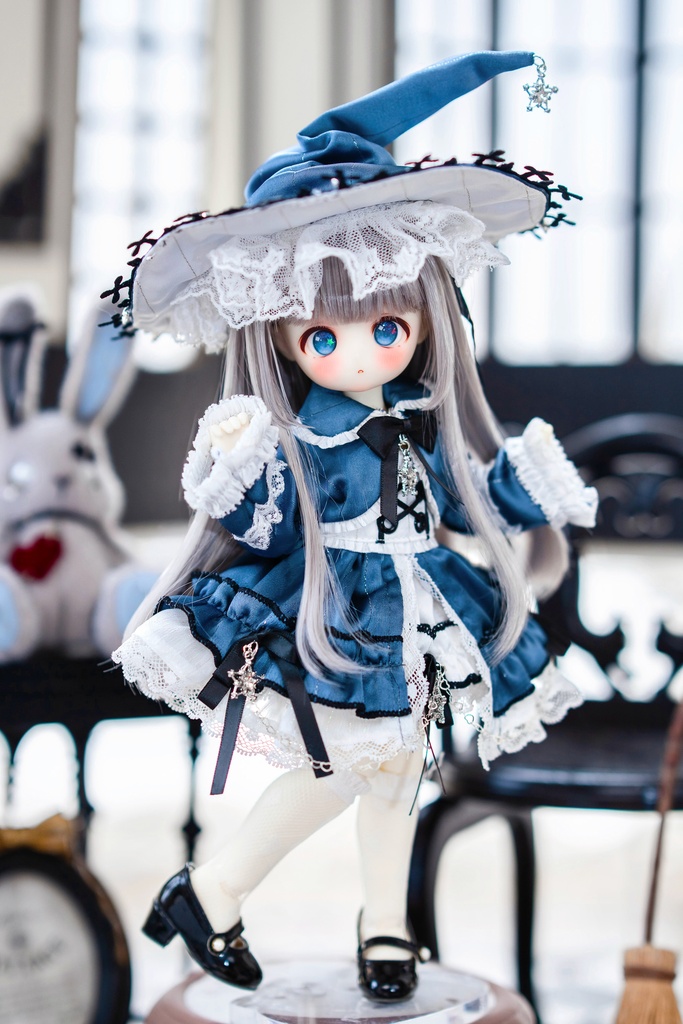 (9月通販会) 「プリズムの魔導書🔯」(1/6ドール)