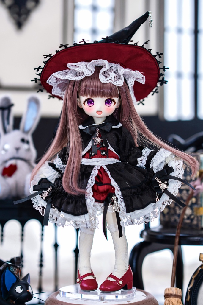 (9月通販会) 「プリズムの魔導書🔯」(1/6ドール)