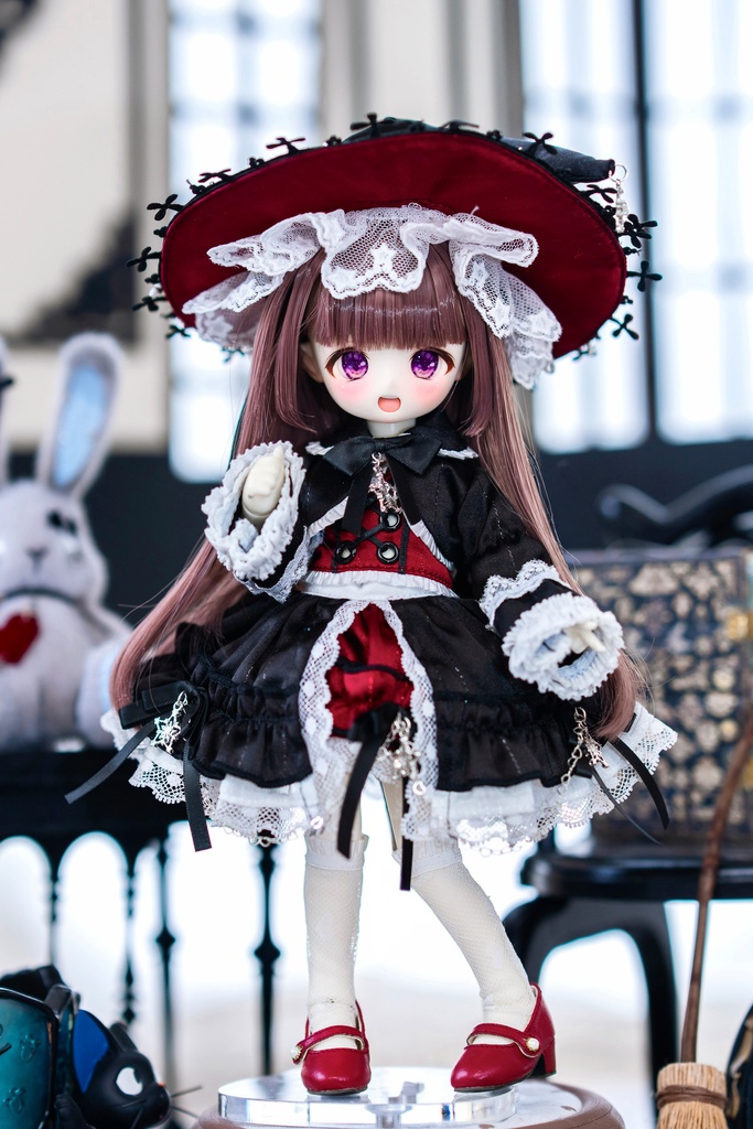 (9月通販会) 「プリズムの魔導書🔯」(1/6ドール)