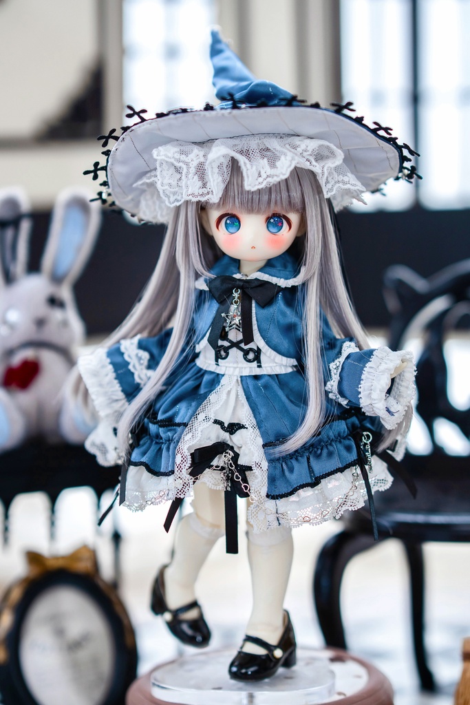 (9月通販会) 「プリズムの魔導書🔯」(1/6ドール)