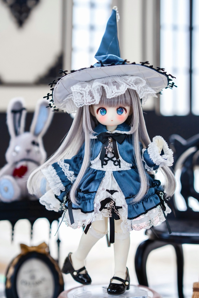 (9月通販会) 「プリズムの魔導書🔯」(1/6ドール)