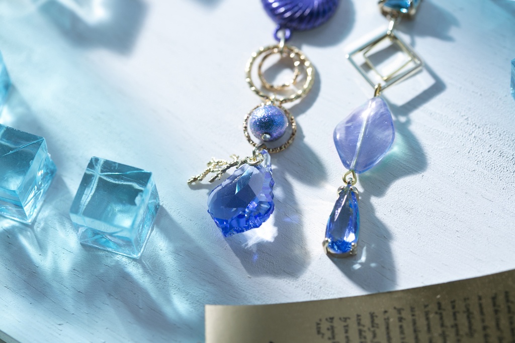 ツイステ リーチ兄弟 寮服 イメージ耳飾り01