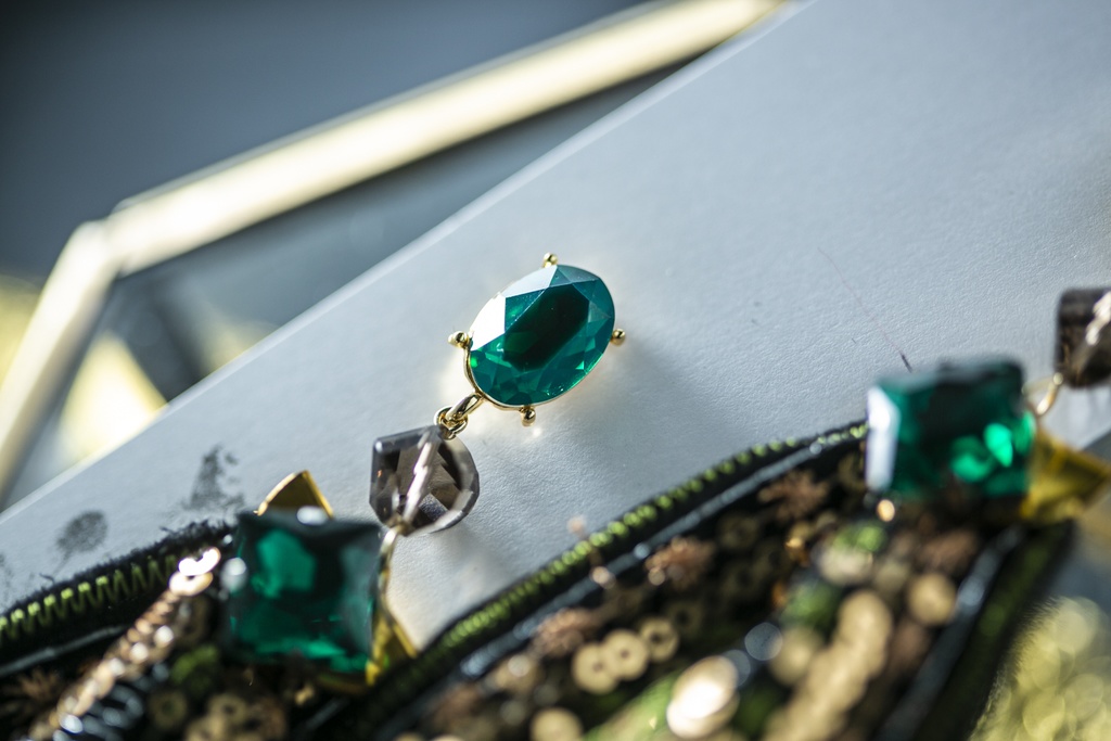 原神 アルハイゼン イメージ 耳飾り b