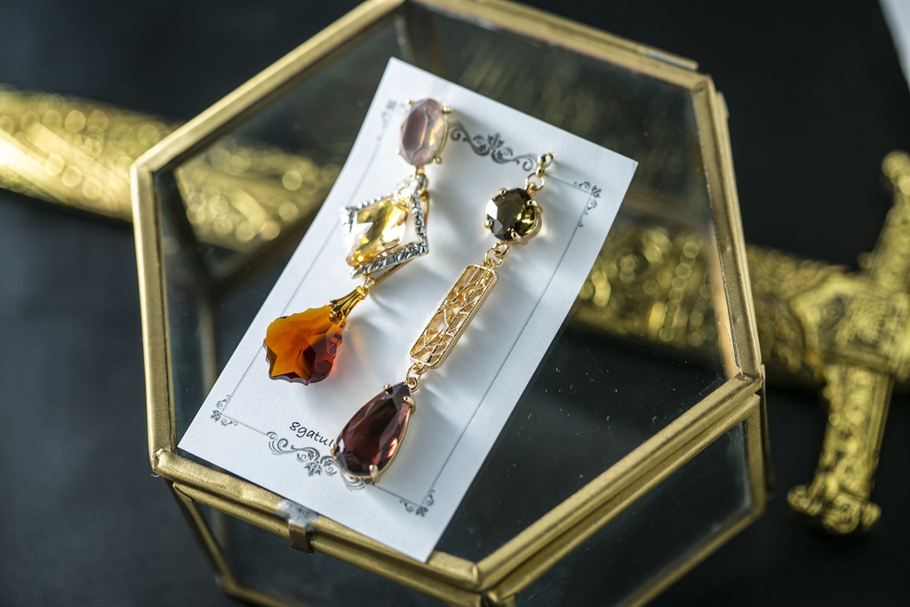 原神 鍾離 イメージ 耳飾り