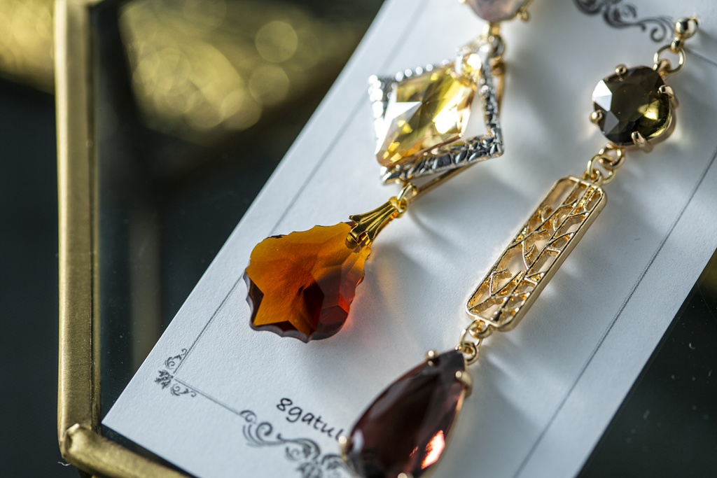 原神 鍾離 イメージ 耳飾り