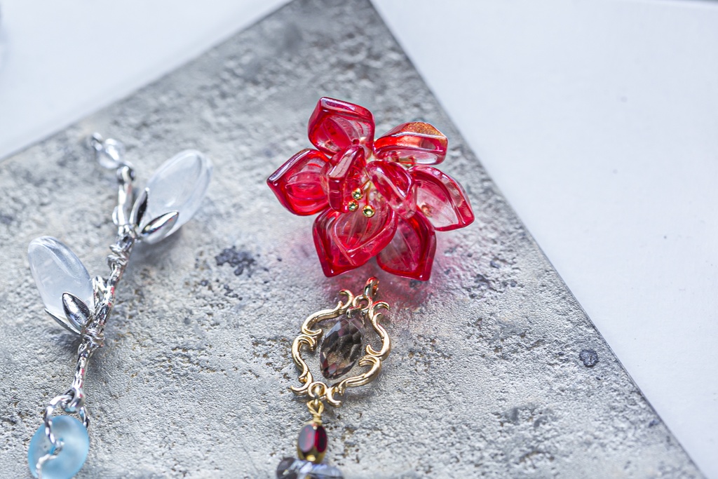 MDZS 忘羨イメージ 蓮 木蓮 の片耳用耳飾り