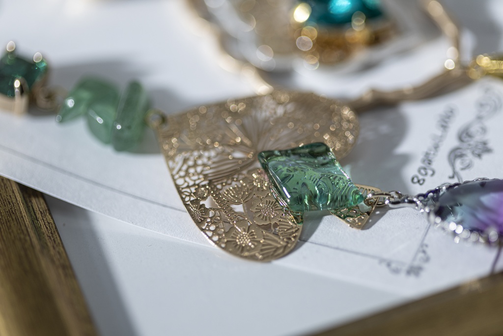 崩壊スターレイル アベンチュリン イメージ 耳飾り a