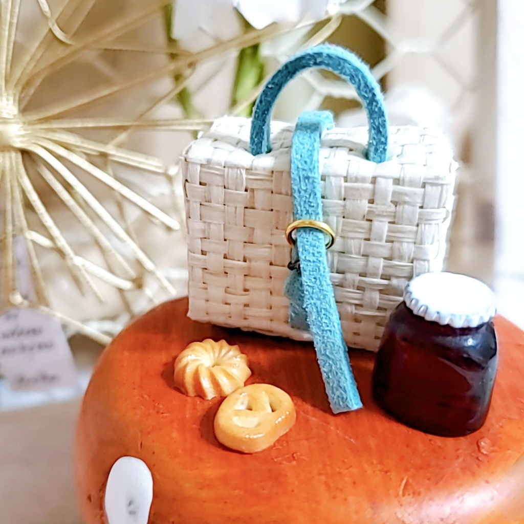 ピクニックバスケット【ナチュラル】/10~12㎝ぬい・オビツ向け【金具:ゴールド】