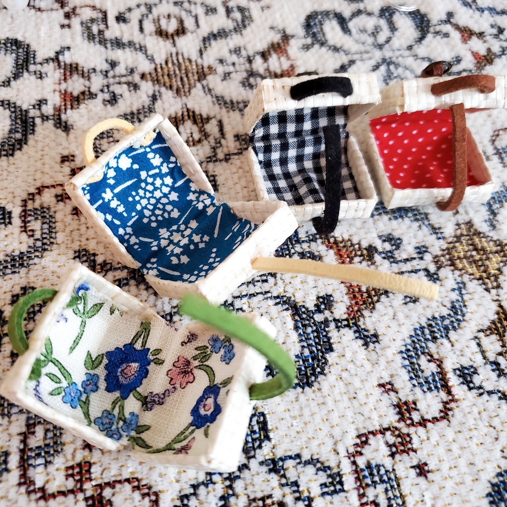 ピクニックバスケット【ナチュラル】/10~12㎝ぬい・オビツ向け【金具:アンティークゴールド】