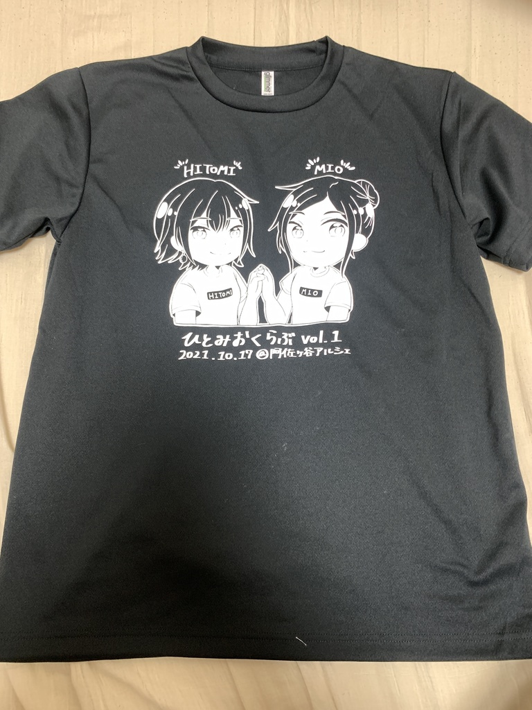 ひとみおくらぶTシャツ
