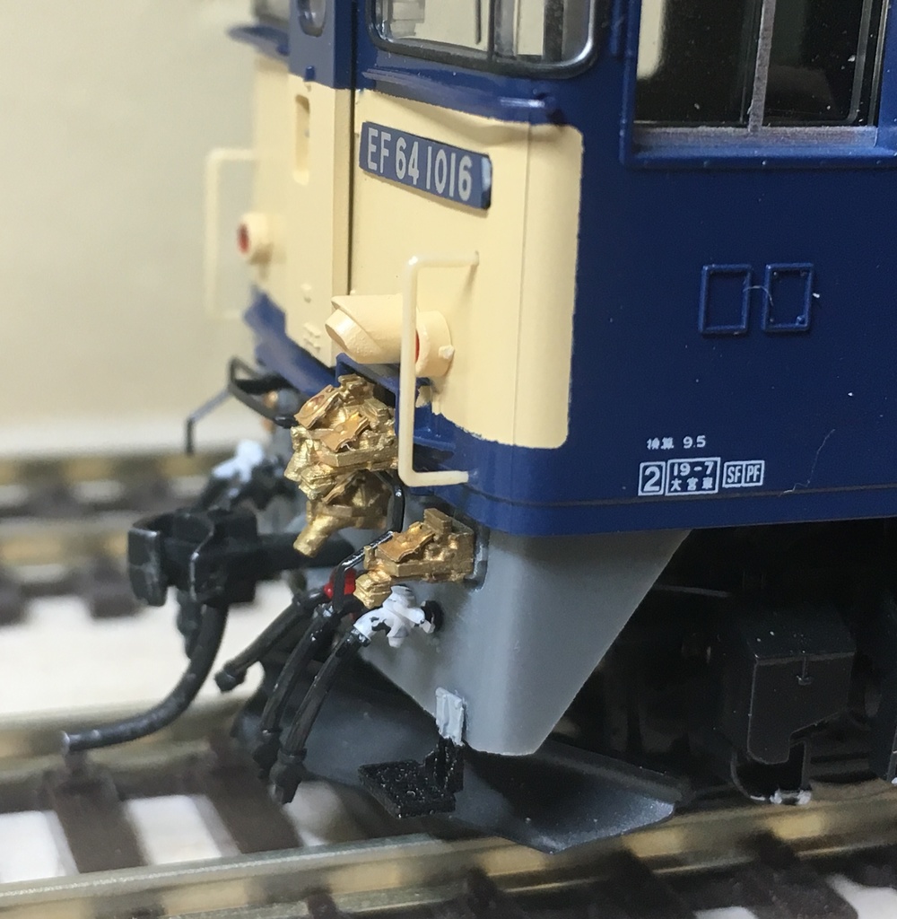 ※素材変更 1/80 EF64用 KE70/KE77ジャンパ栓 1両分入