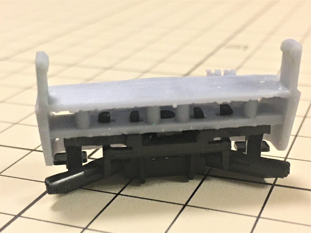 1/80 EF81 450用スカート 1両分入 3Dプリント製品