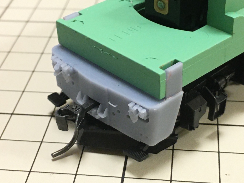 1/80 EF81 450用スカート 1両分入 3Dプリント製品