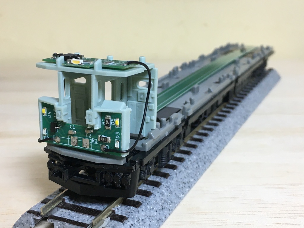 1/80 115系ライト基板セット スイッチ機能付き 先頭車用2両分入