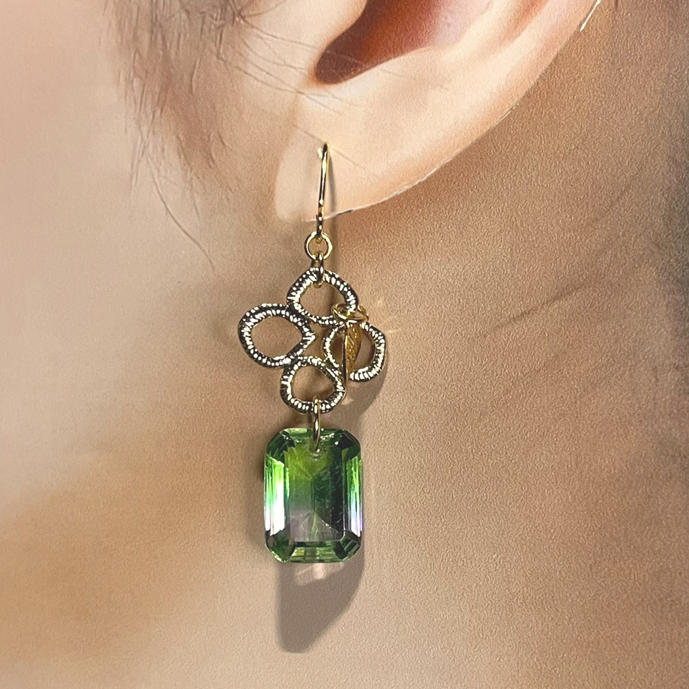 【ワンハリ】グリーンドア|ピアス/イヤリング