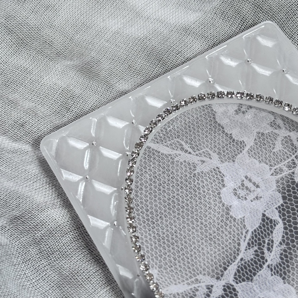 ブラック&ホワイト 黒&白 グラデーション キルティング デコケース トレカケース レジン ハンドメイド 推し活 オタ活 B8