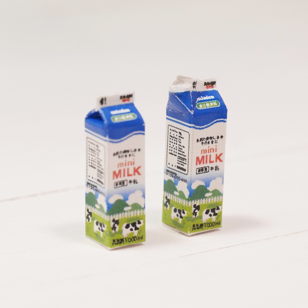 パック牛乳1リットル*ミニチュア