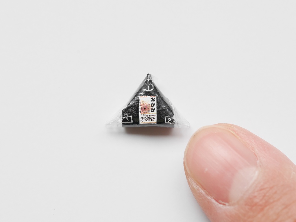 ミニチュアフード*コンビニおにぎり(しゃけ、ツナマヨ、明太子、おかか、昆布)