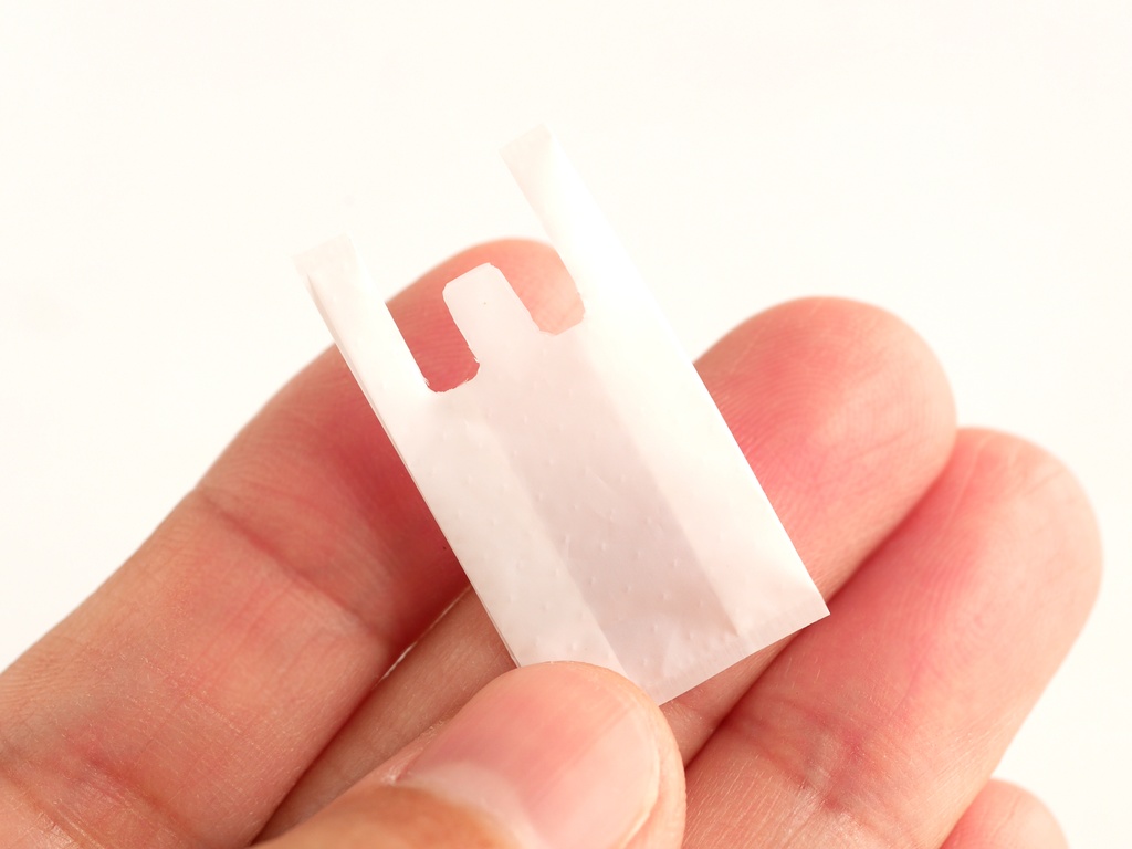 【ミニチュア】コンビニスイーツ2種(冷やしみたらし団子&宇治抹茶あんみつ)+スプーン2つ+コンビニ袋