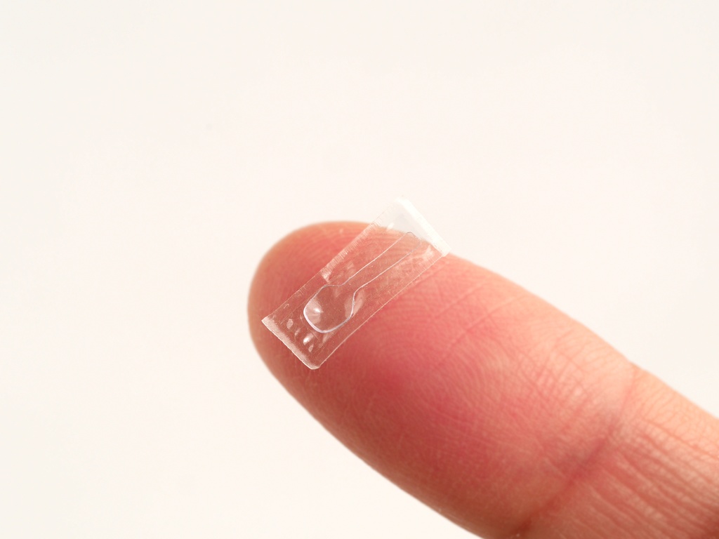 【ミニチュア】コンビニスイーツ2種(冷やしみたらし団子&宇治抹茶あんみつ)+スプーン2つ+コンビニ袋