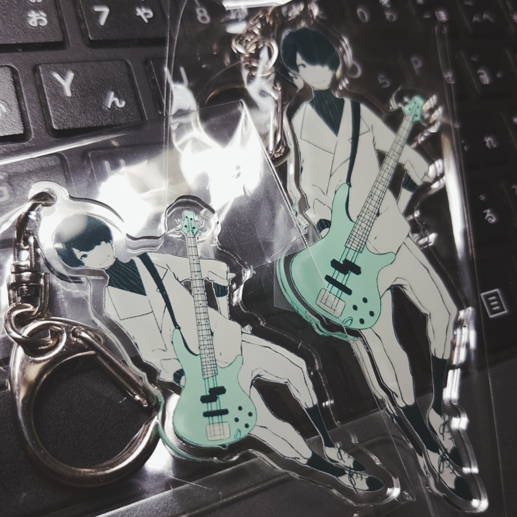 エレキベース男子