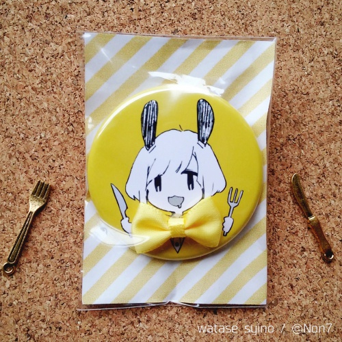 蝶ネクタイ缶バッジ