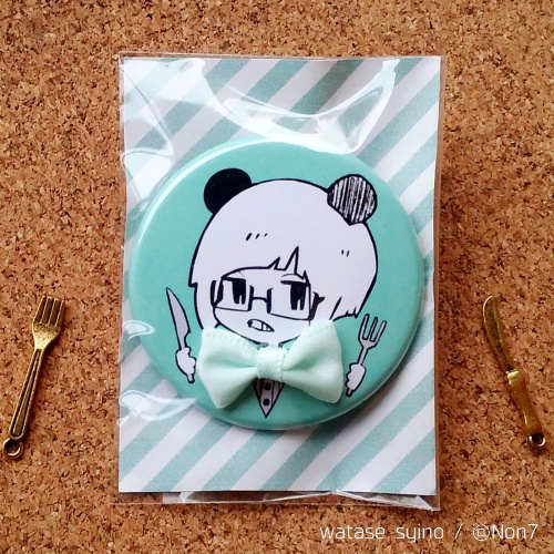 蝶ネクタイ缶バッジ