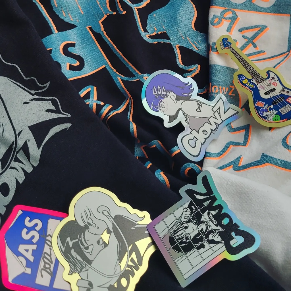 ダイカットステッカー<ホログラム> _ #ClowZ_FES