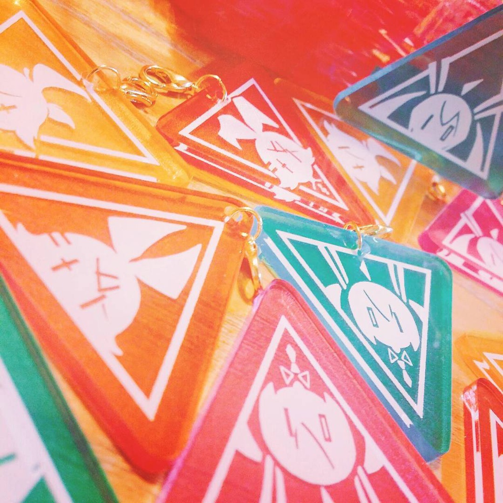 初音パーカー(2color:プルオーバー/フルジップ)