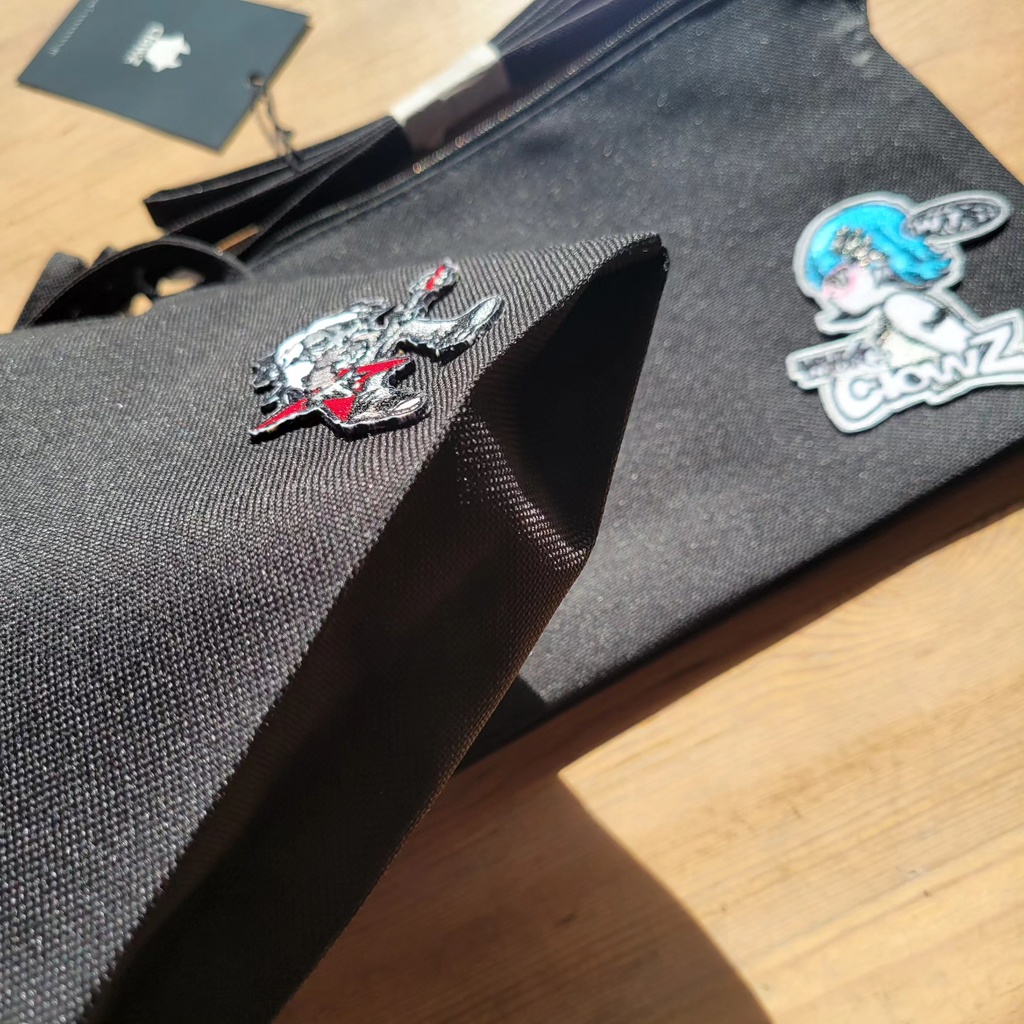 フェスサコッシュ _ #ClowZ