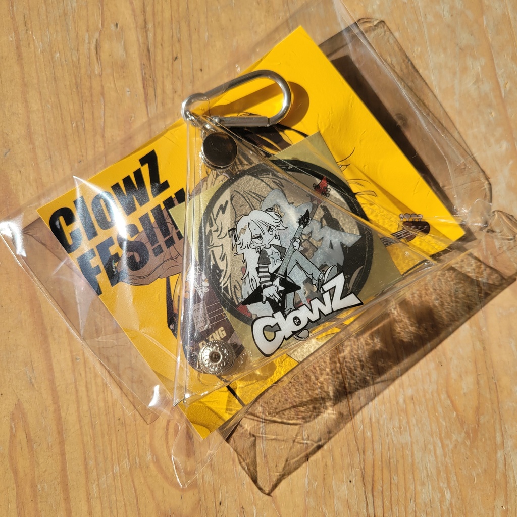 PVCポーチ(サンカク)_ #ClowZ