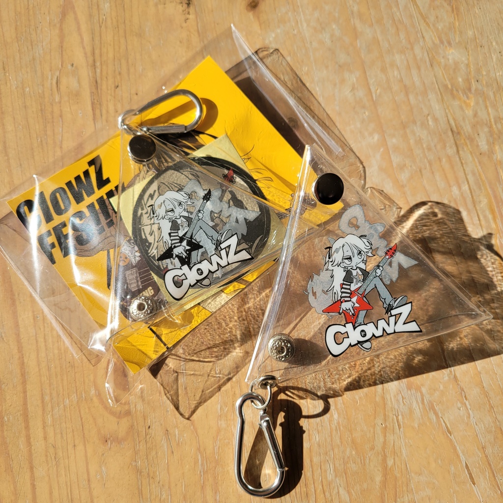 PVCポーチ(サンカク)_ #ClowZ