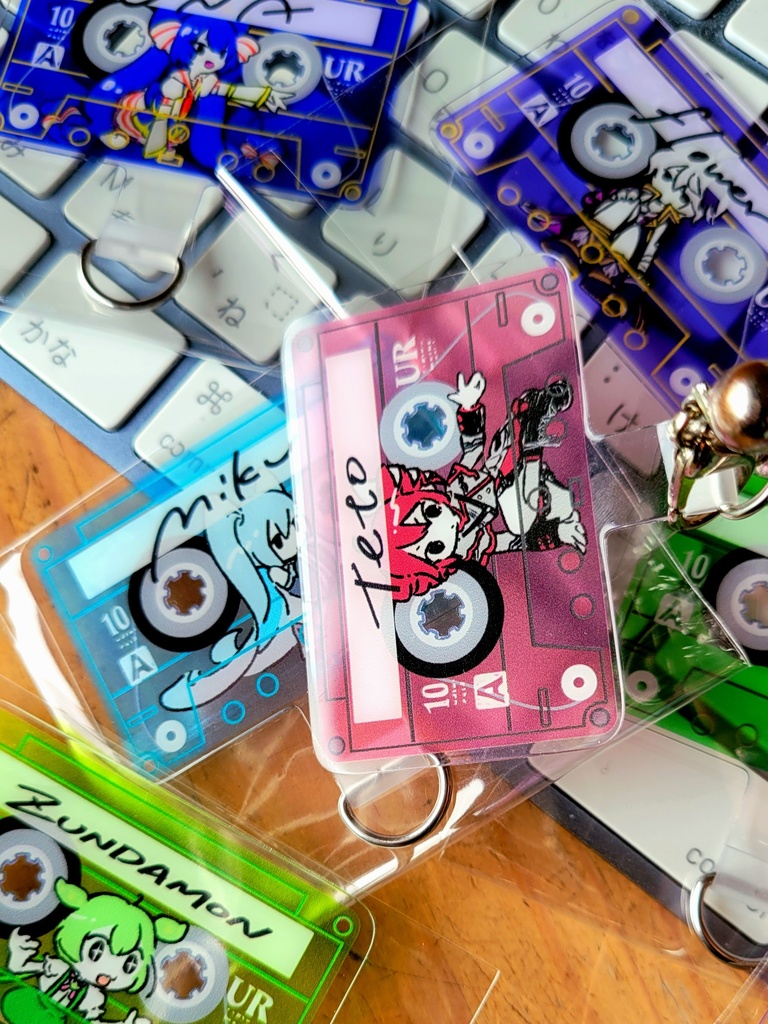 合成音声のカセット柄フォンタブ(スマホアクセサリー)